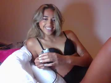 Cam for kikigrayy