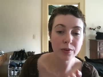 Cam for fromqueenvenus