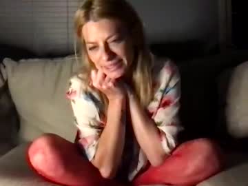 Cam for jkittenscloset
