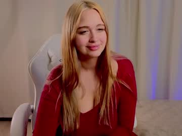 Cam for lola_piano