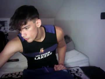 Cam for giovyyx